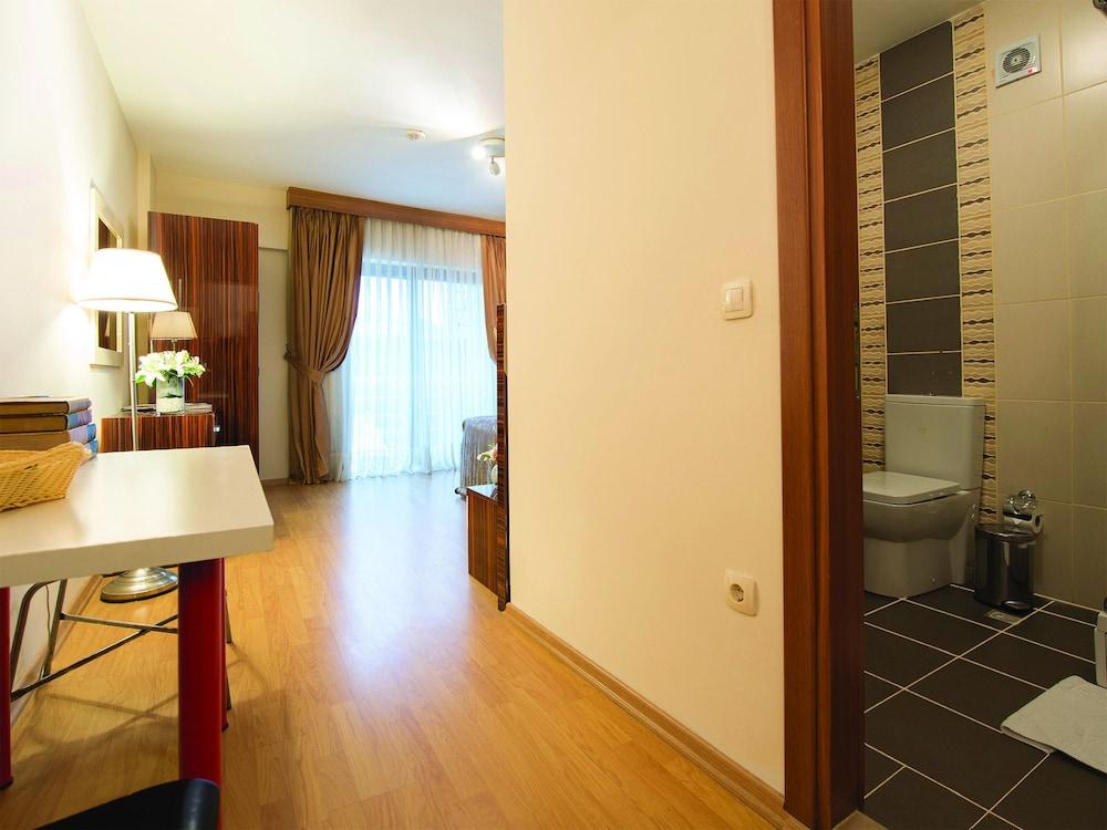 Blueway Hotel Residence Istanbul Exterior foto